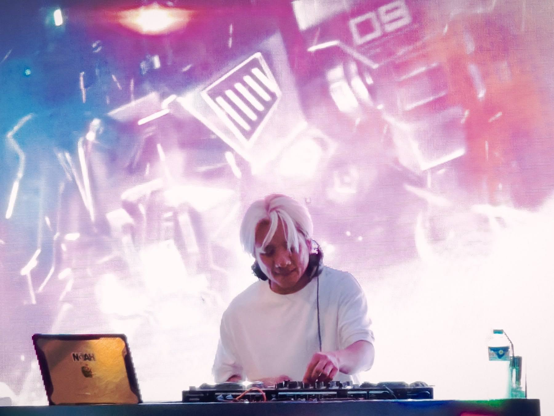 DJ set under the lights
